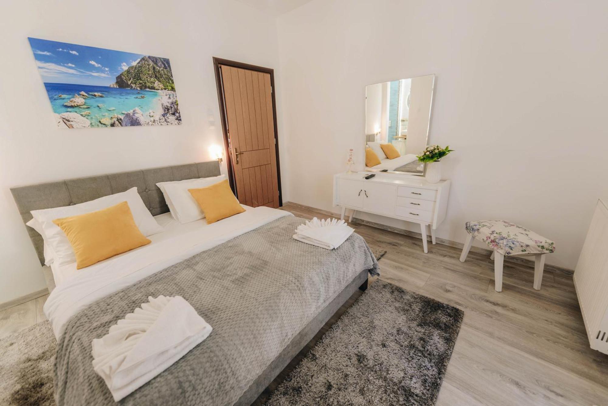 Sunrise Guesthouse Agria Exterior photo
